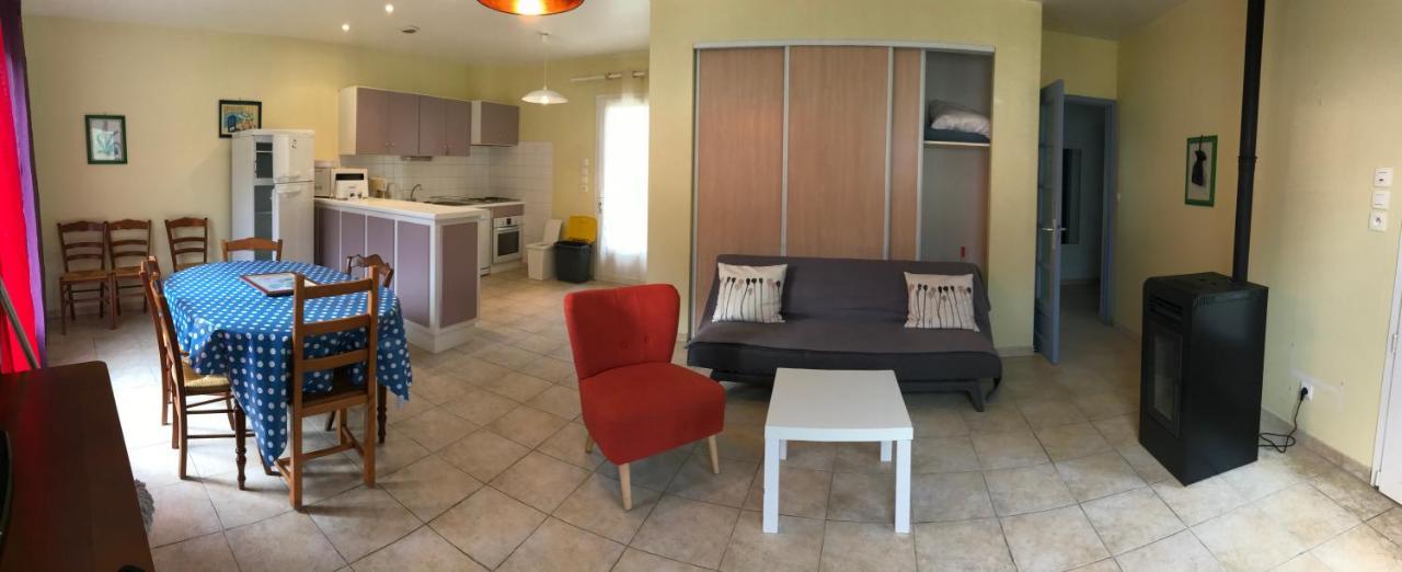 Complexe Des Oustalous Hotel Ле Кабан Екстериор снимка