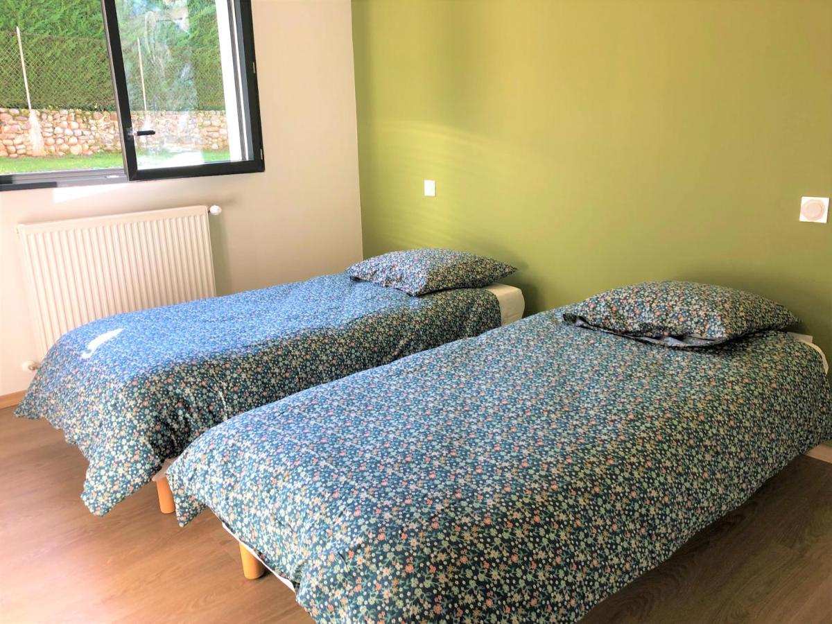 Complexe Des Oustalous Hotel Ле Кабан Екстериор снимка