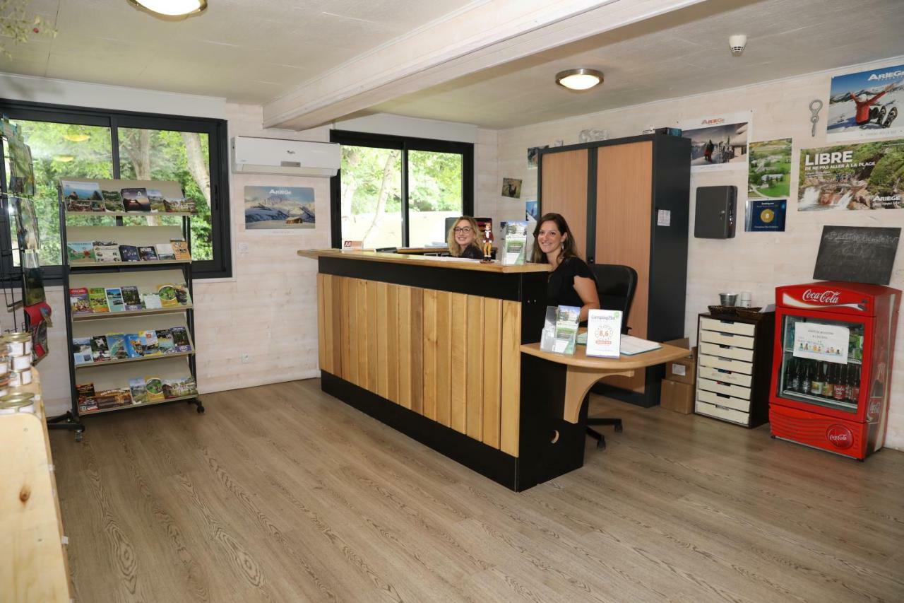 Complexe Des Oustalous Hotel Ле Кабан Екстериор снимка